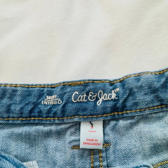 Cat & Jack Boys Shorts Bundle -Brown Khaki Chino & Light Distressed Denim Size 7 - Picture 8 of 10